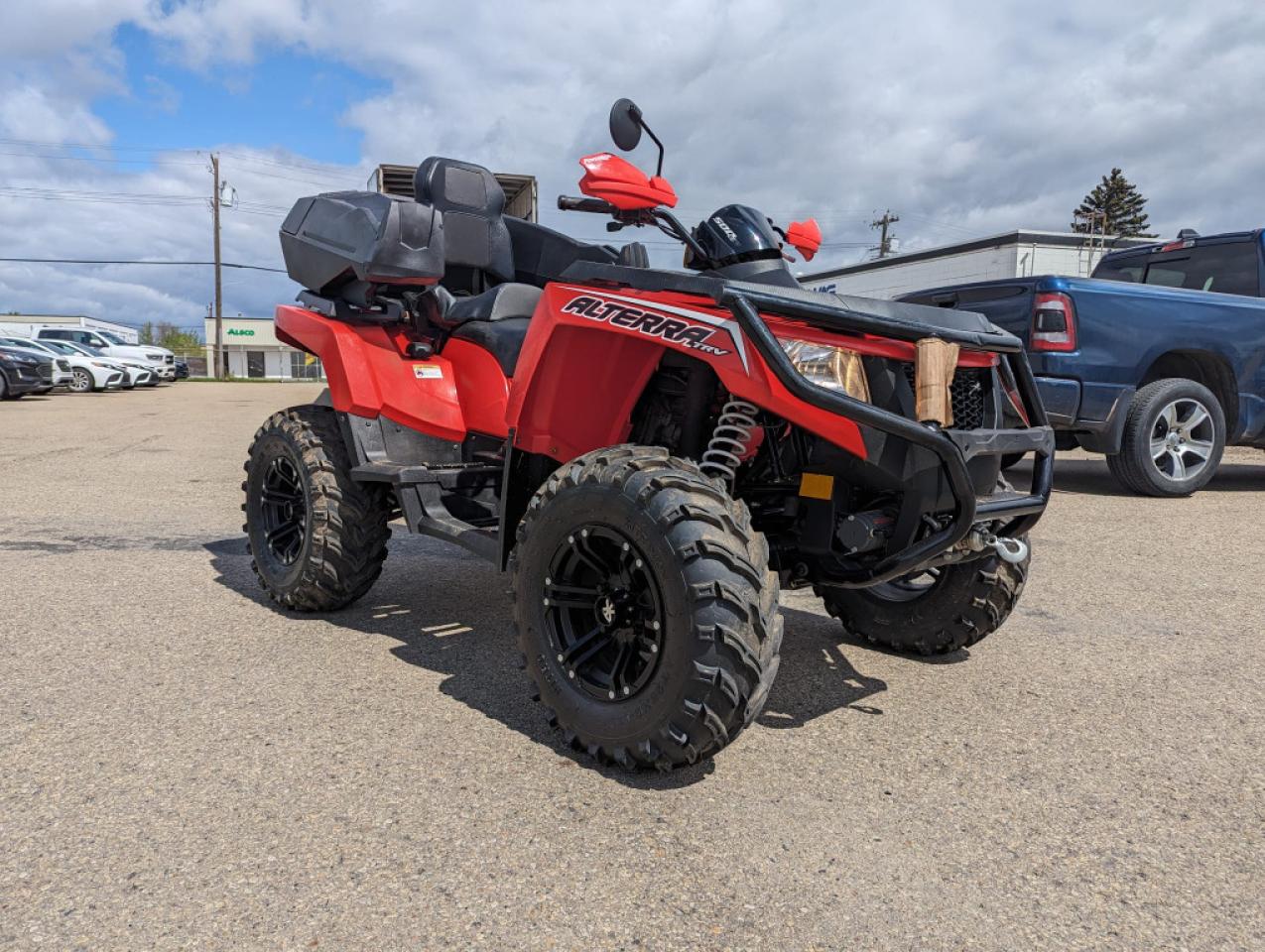 2017 Arctic Cat Alterra TRV 700 XT E - Photo #2