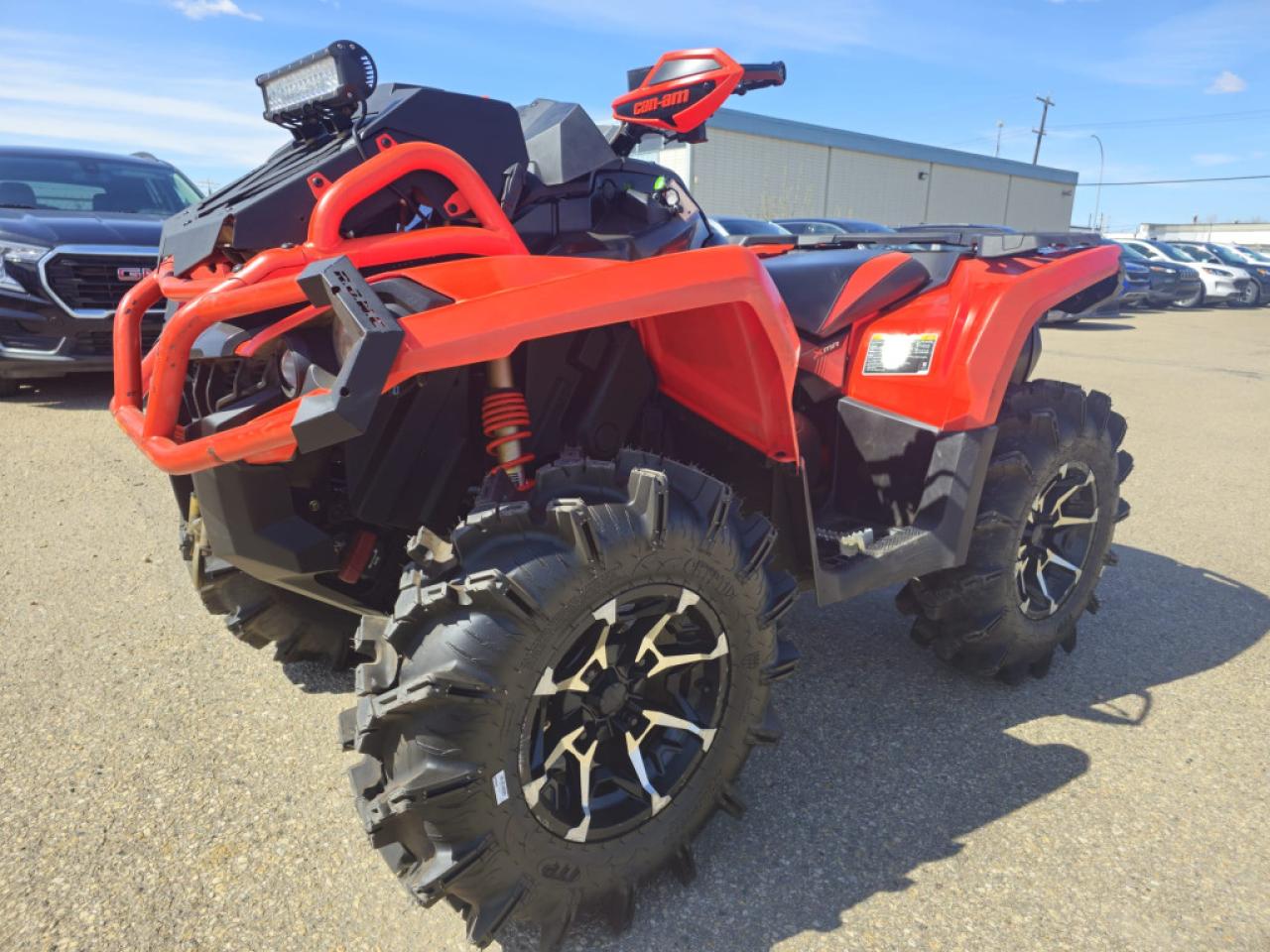 2018 Can-Am Outlander 1000 XT 850 XMR - Photo #4