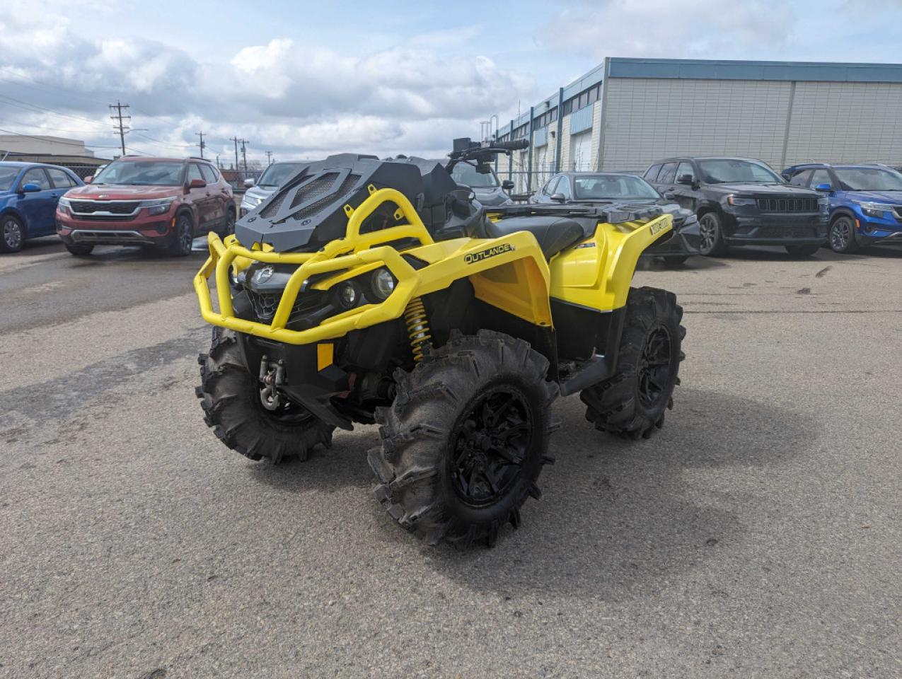 2019 Can-Am Outlander 1000 XT 850 XMR - Photo #9