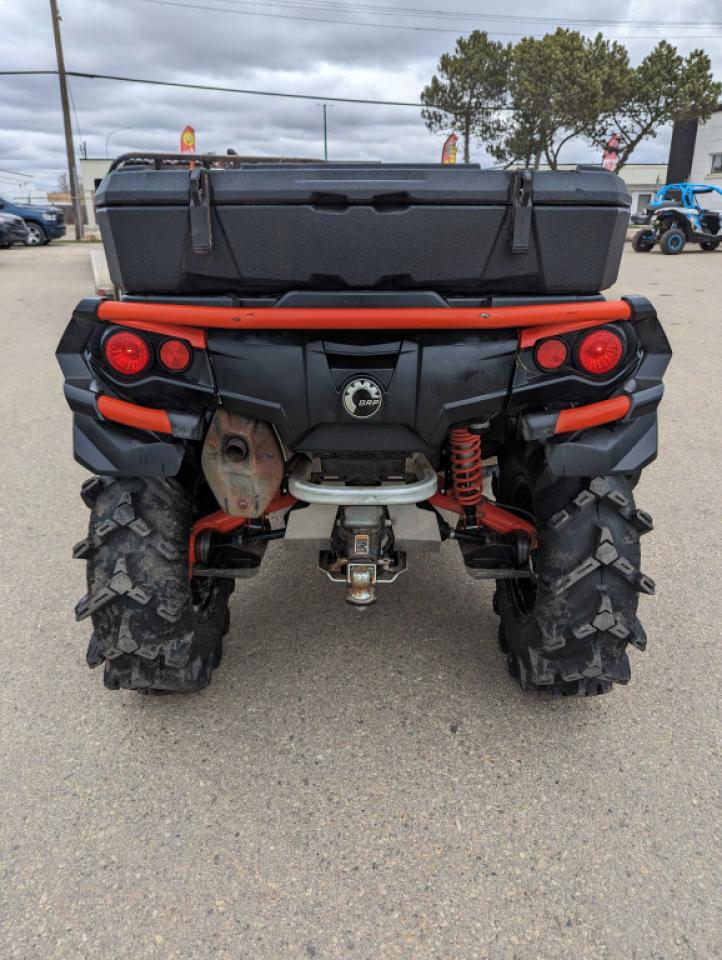 2018 Can-Am Outlander 1000 XT 1000 XMR - Photo #6