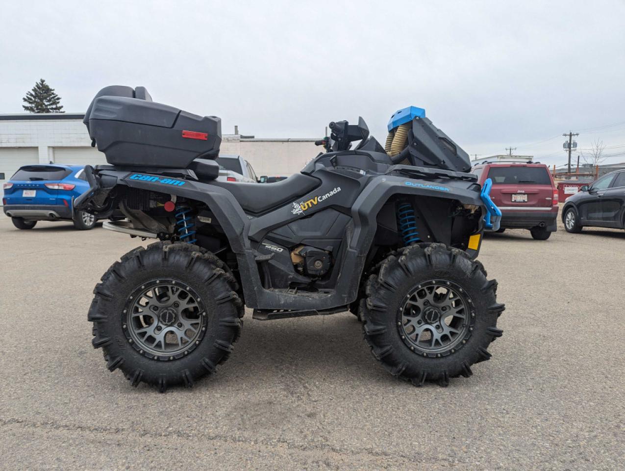 2020 Can-Am Outlander 1000 XT  - Photo #4