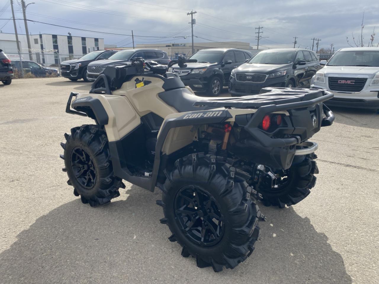 2023 Can-Am Outlander 1000 XT 850 XMR - Photo #3