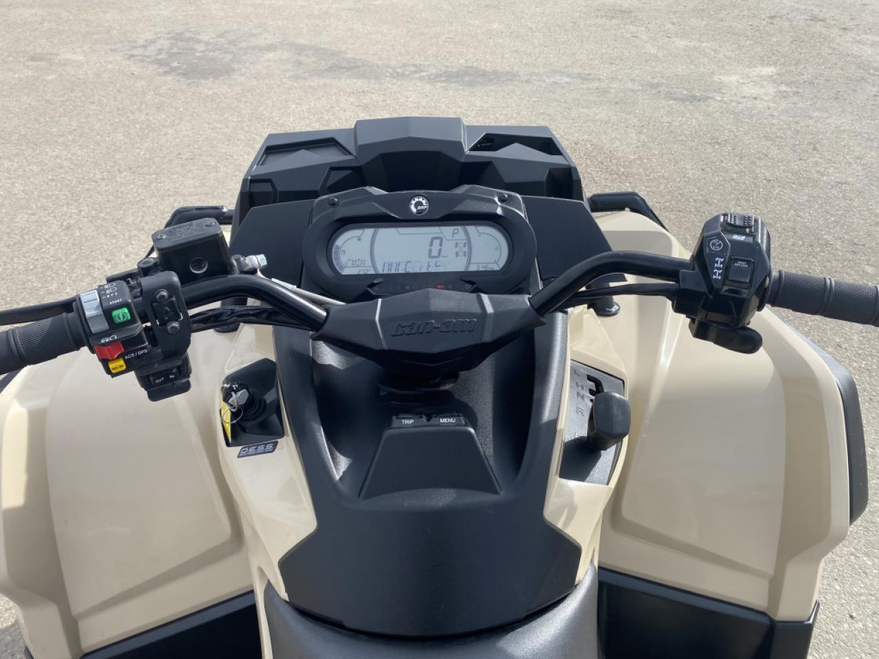 2023 Can-Am Outlander 1000 XT 850 XMR - Photo #5