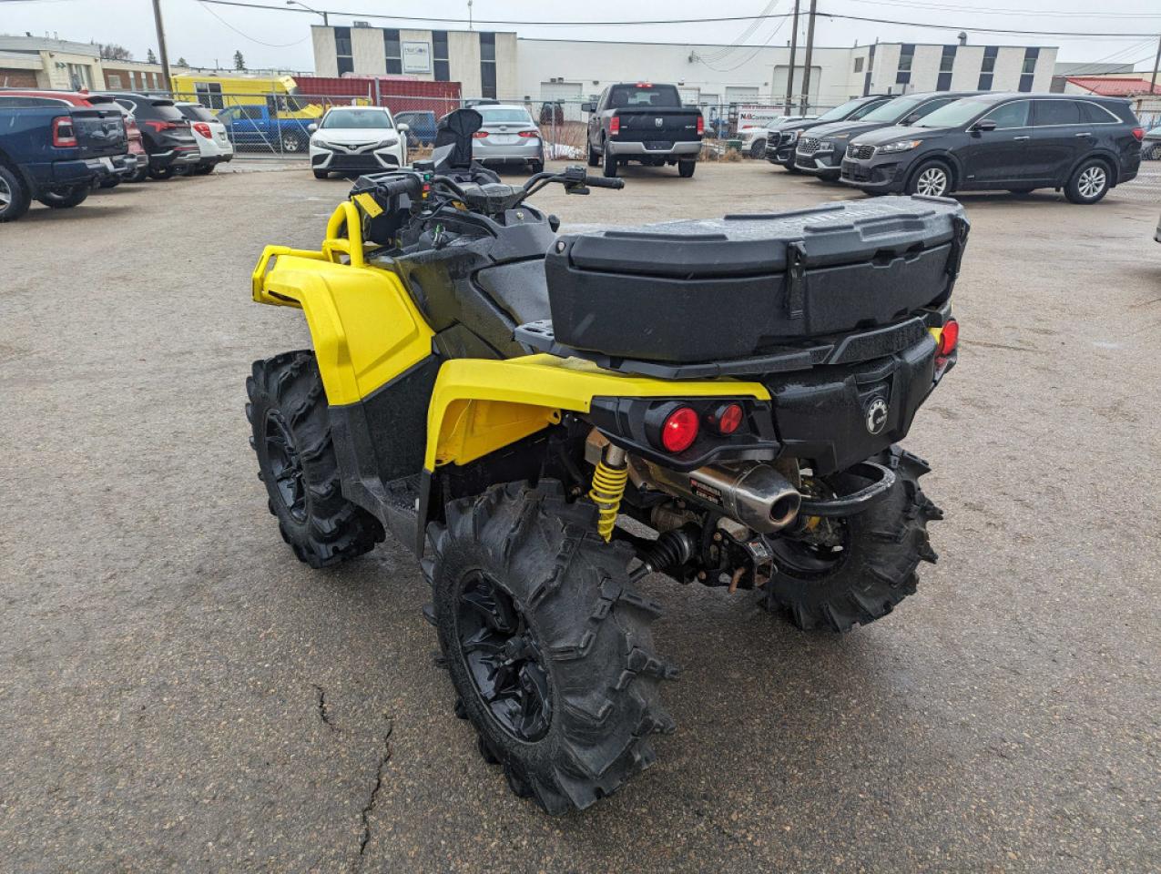 2019 Can-Am Outlander 1000 XT 850 XMR - Photo #5