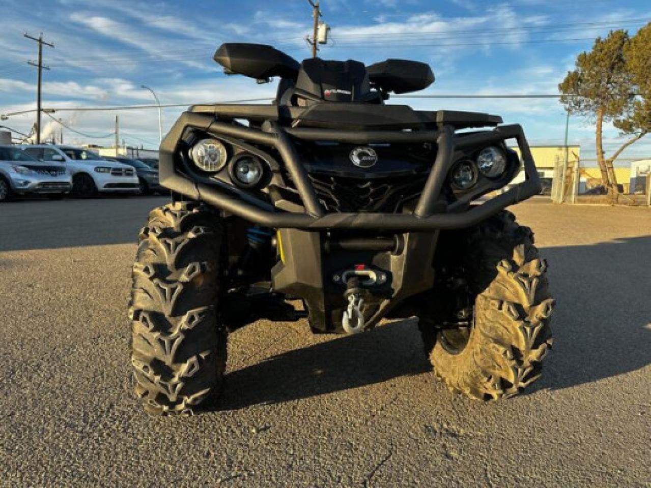 2021 Can-Am Outlander 1000 XT MAX 650 XT - Photo #2