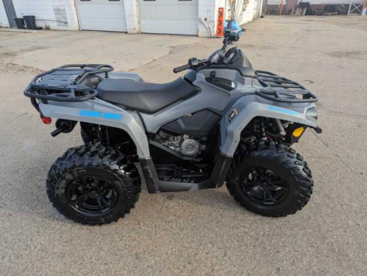 2022 Can-Am Outlander 1000 XT 450 - Photo #5