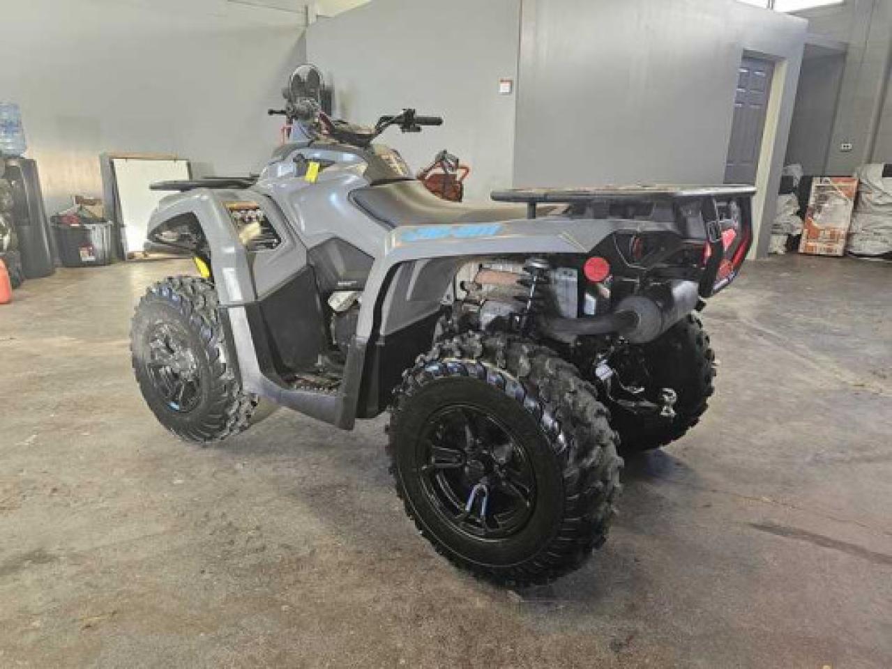 2022 Can-Am Outlander 1000 XT 450 - Photo #3