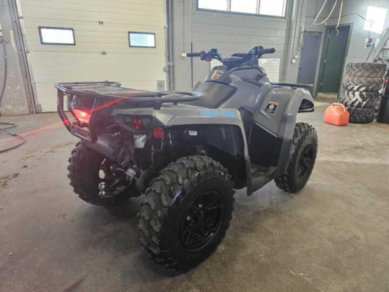 2022 Can-Am Outlander 1000 XT 450 - Photo #9