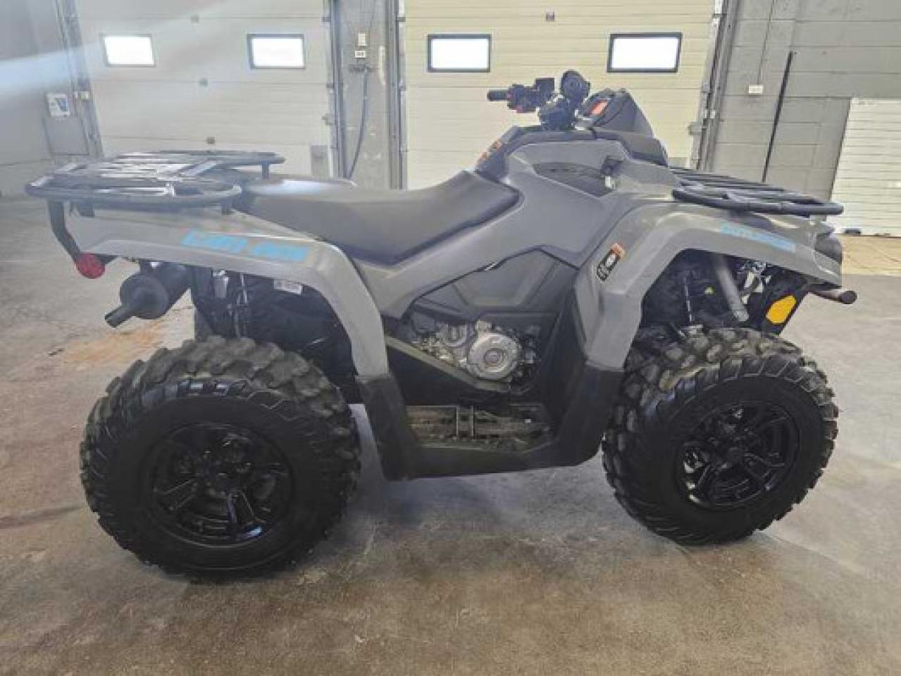 2022 Can-Am Outlander 1000 XT 450 - Photo #10