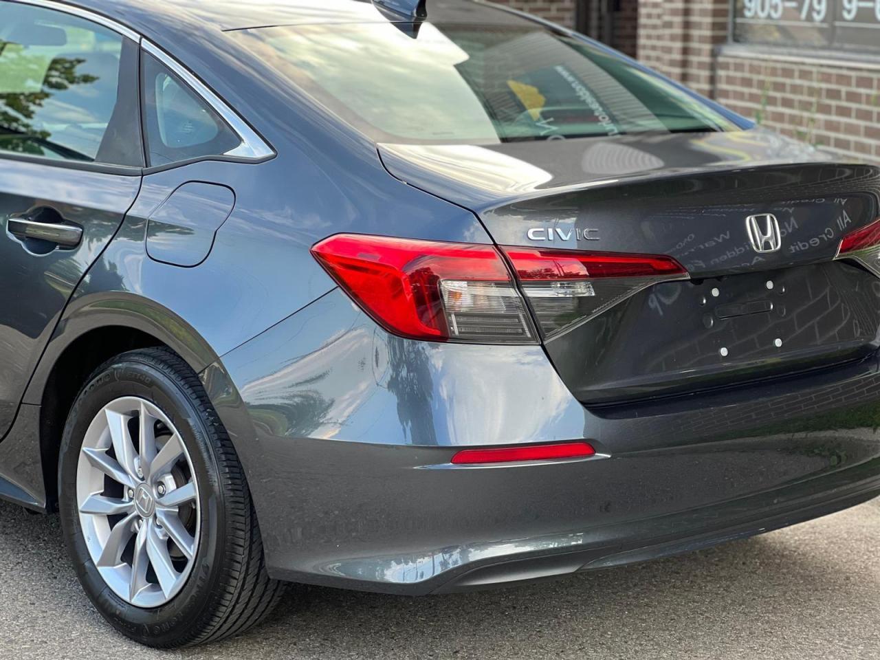 2023 Honda Civic EX Photo4