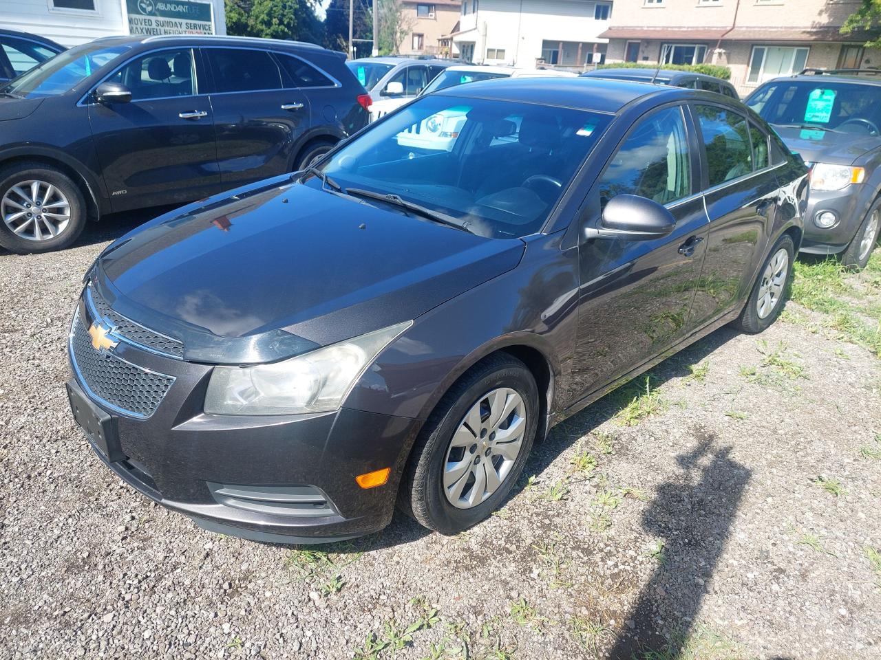 2014 Chevrolet Cruze 4dr Sdn 1LT - Photo #2