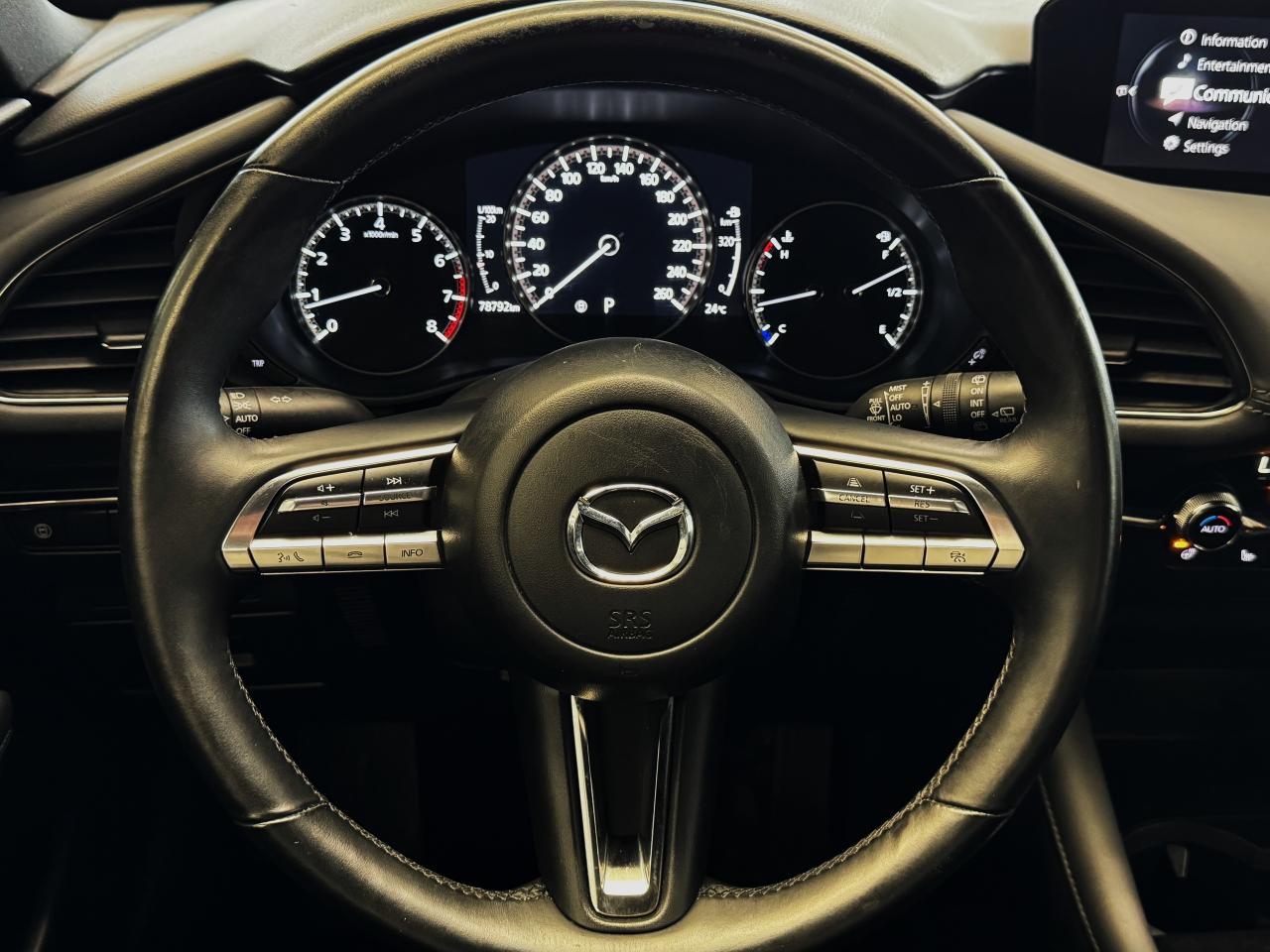 2019 Mazda MAZDA3 GS Hatch+Adaptive Cruise+New+Brakes+CLEAN CARFAX - Photo #11