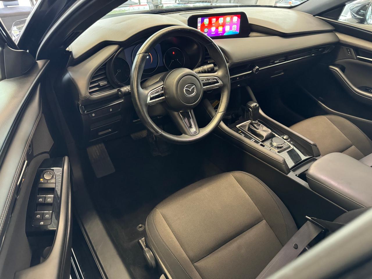 2019 Mazda MAZDA3 GS Hatch+Adaptive Cruise+New+Brakes+CLEAN CARFAX - Photo #18