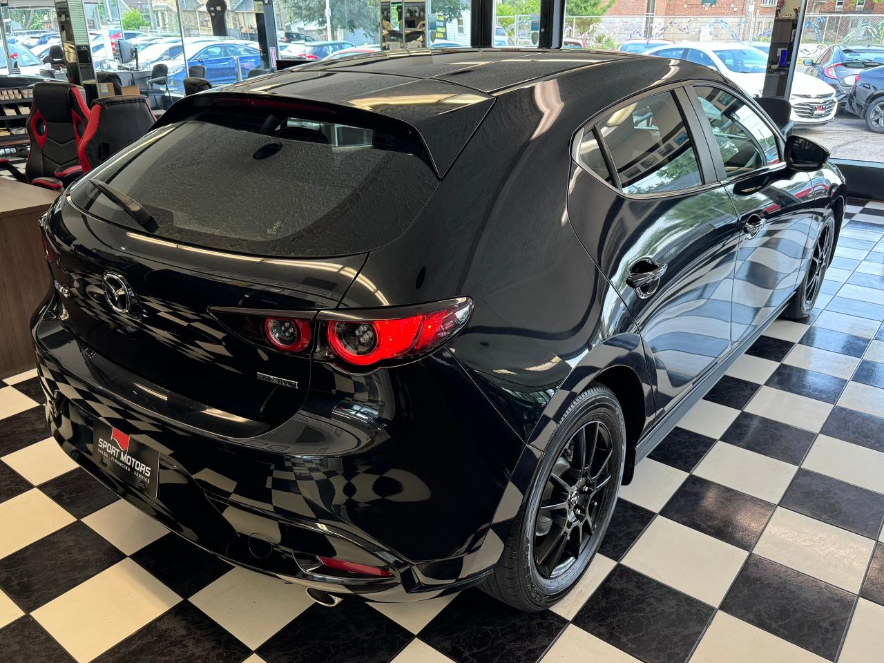 2019 Mazda MAZDA3 GS Hatch+Adaptive Cruise+New+Brakes+CLEAN CARFAX - Photo #7