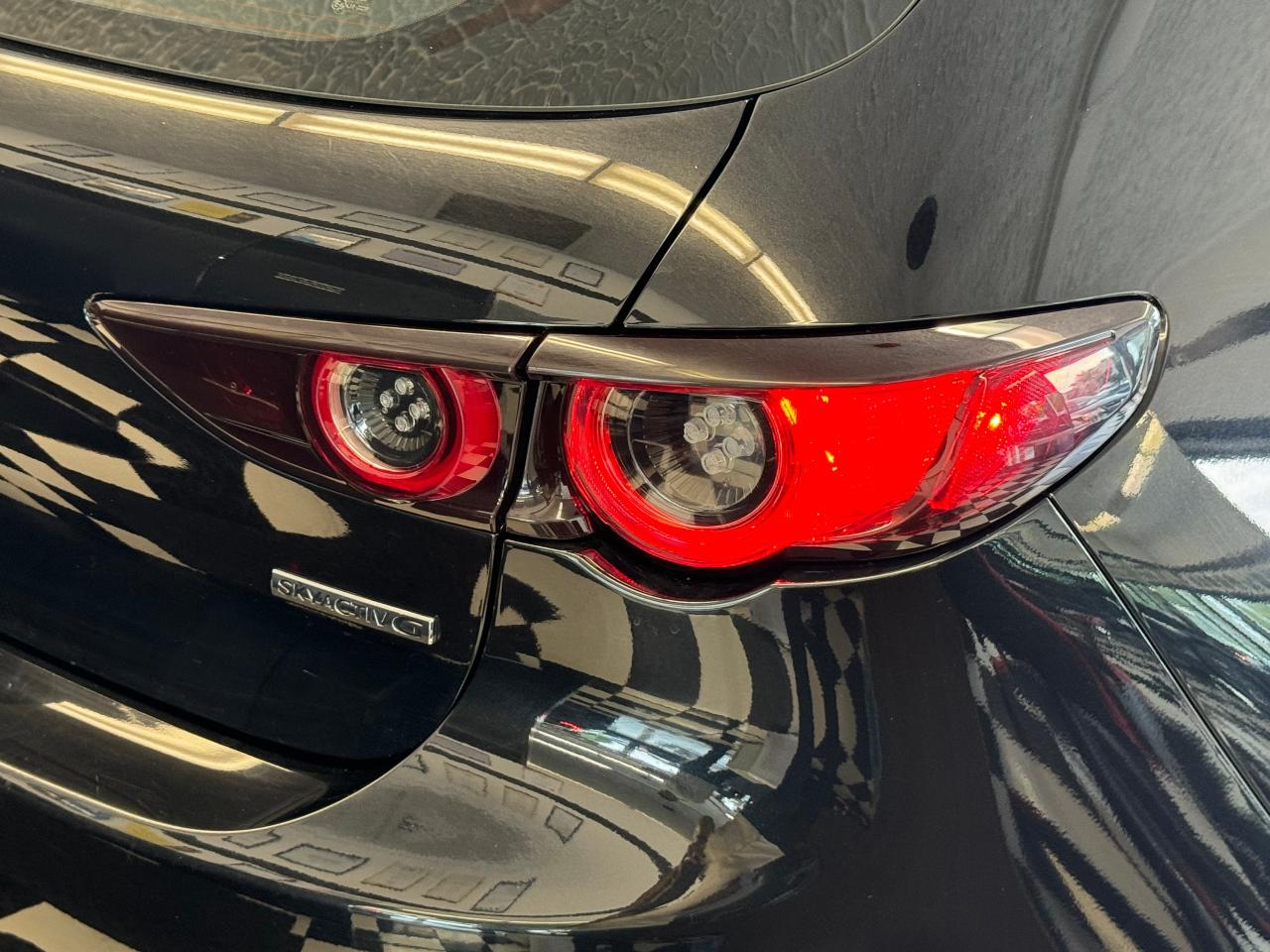 2019 Mazda MAZDA3 GS Hatch+Adaptive Cruise+New+Brakes+CLEAN CARFAX - Photo #57