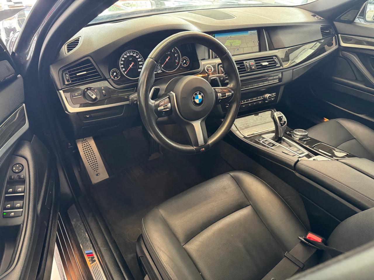 2016 BMW 5 Series 528i Xdrive M Sport PKG+New Tires+Brakes+GPS+Roof Photo92