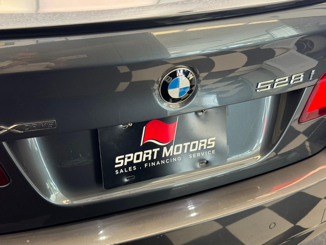 2016 BMW 5 Series 528i Xdrive M Sport PKG+New Tires+Brakes+GPS+Roof Photo137