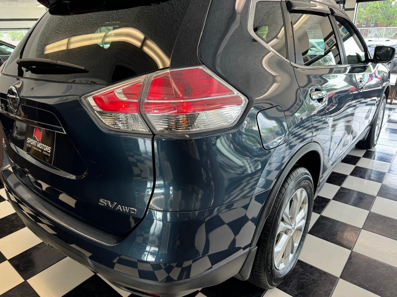 2016 Nissan Rogue SV Tech AWD+Roof+BSM+GPS+360Camera+CLEAN CARFAX - Photo #38