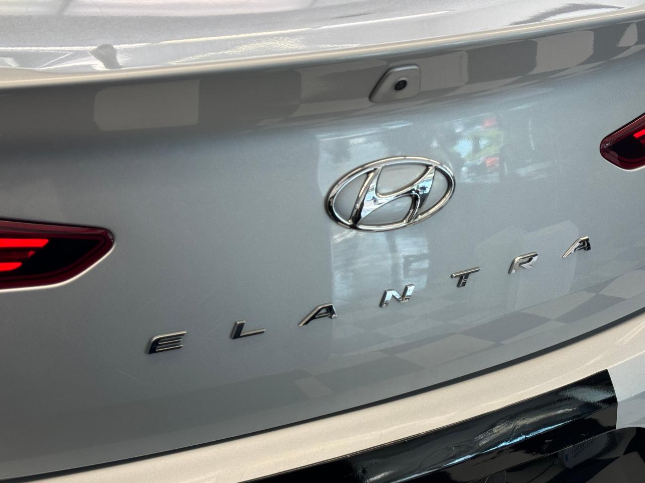 2019 Hyundai Elantra ULTIMATE+New Tires+Brakes+BSM+Roof+GPS+CleanCarfax - Photo #62