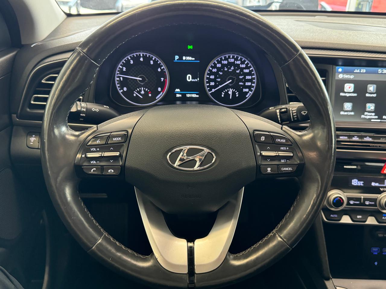 2019 Hyundai Elantra ULTIMATE+New Tires+Brakes+BSM+Roof+GPS+CleanCarfax - Photo #13