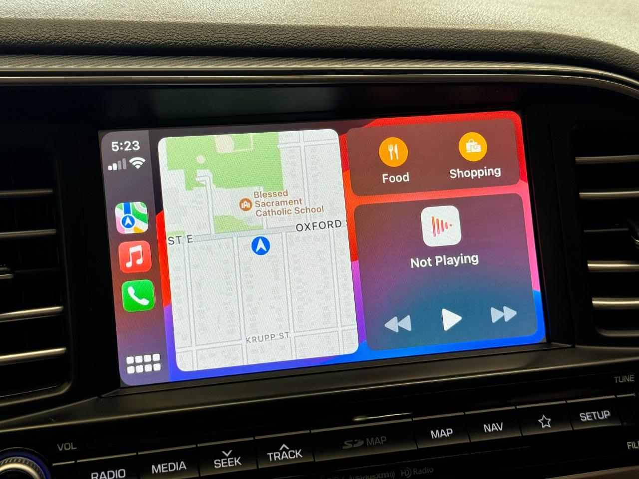 2019 Hyundai Elantra ULTIMATE+New Tires+Brakes+BSM+Roof+GPS+CleanCarfax - Photo #30