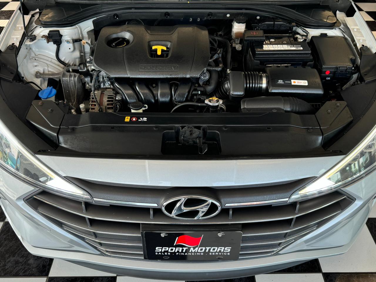 2019 Hyundai Elantra ULTIMATE+New Tires+Brakes+BSM+Roof+GPS+CleanCarfax - Photo #12