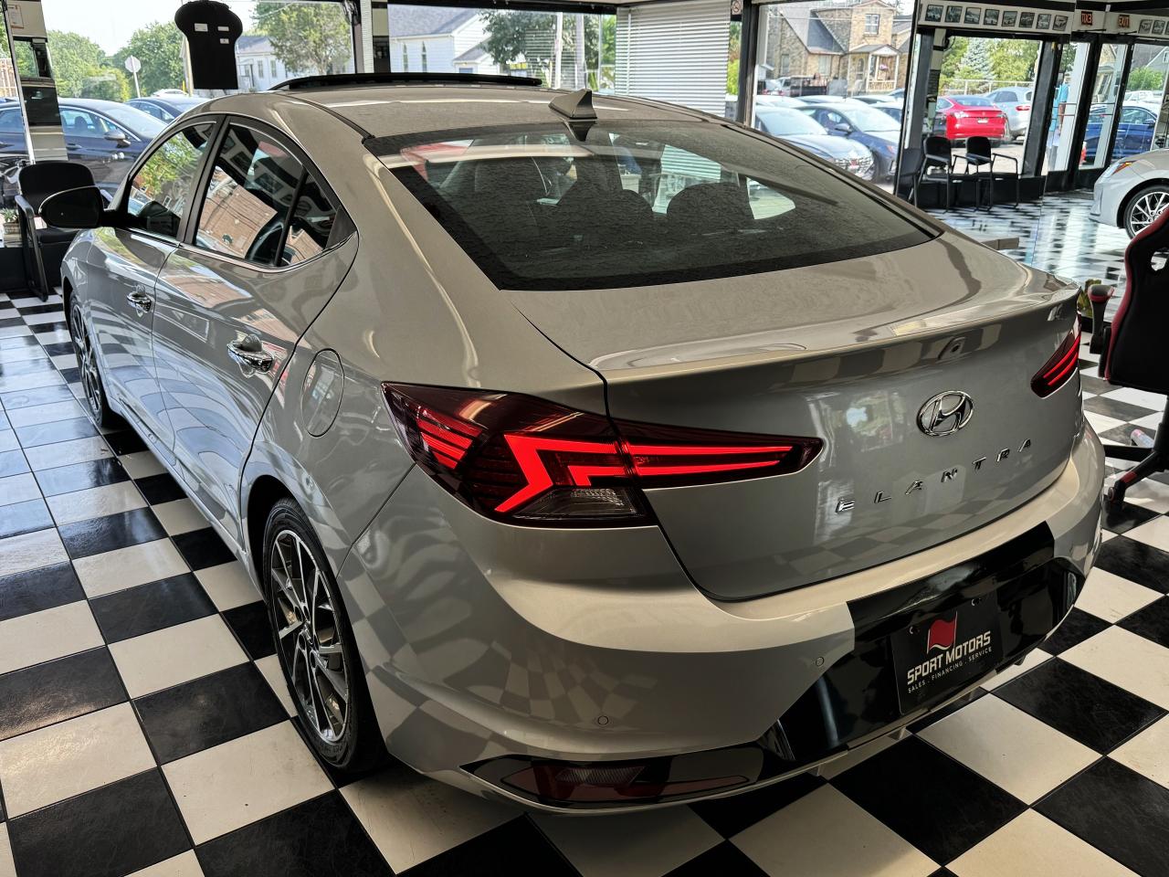 2019 Hyundai Elantra ULTIMATE+New Tires+Brakes+BSM+Roof+GPS+CleanCarfax - Photo #7