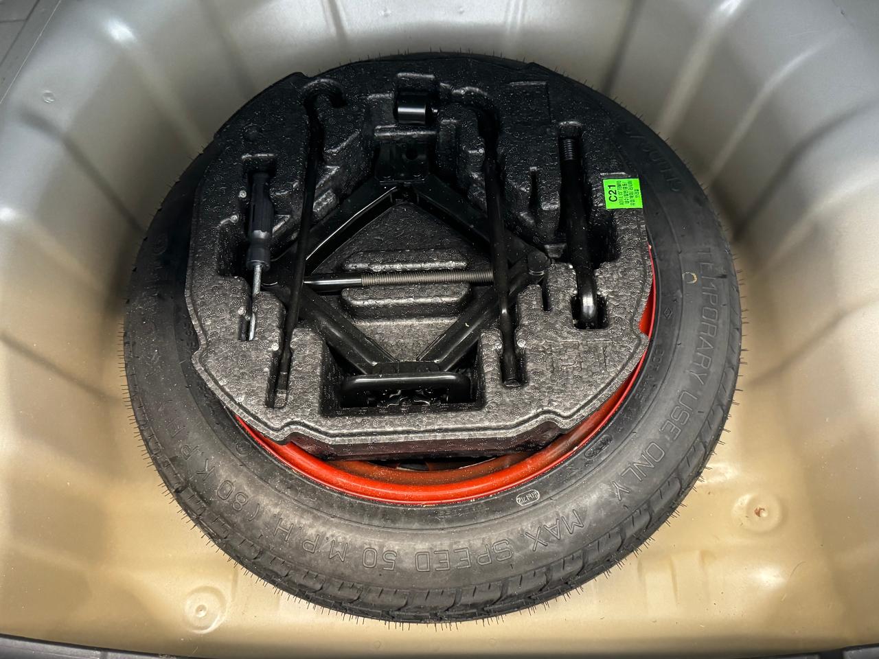 2019 Hyundai Elantra ULTIMATE+New Tires+Brakes+BSM+Roof+GPS+CleanCarfax - Photo #57