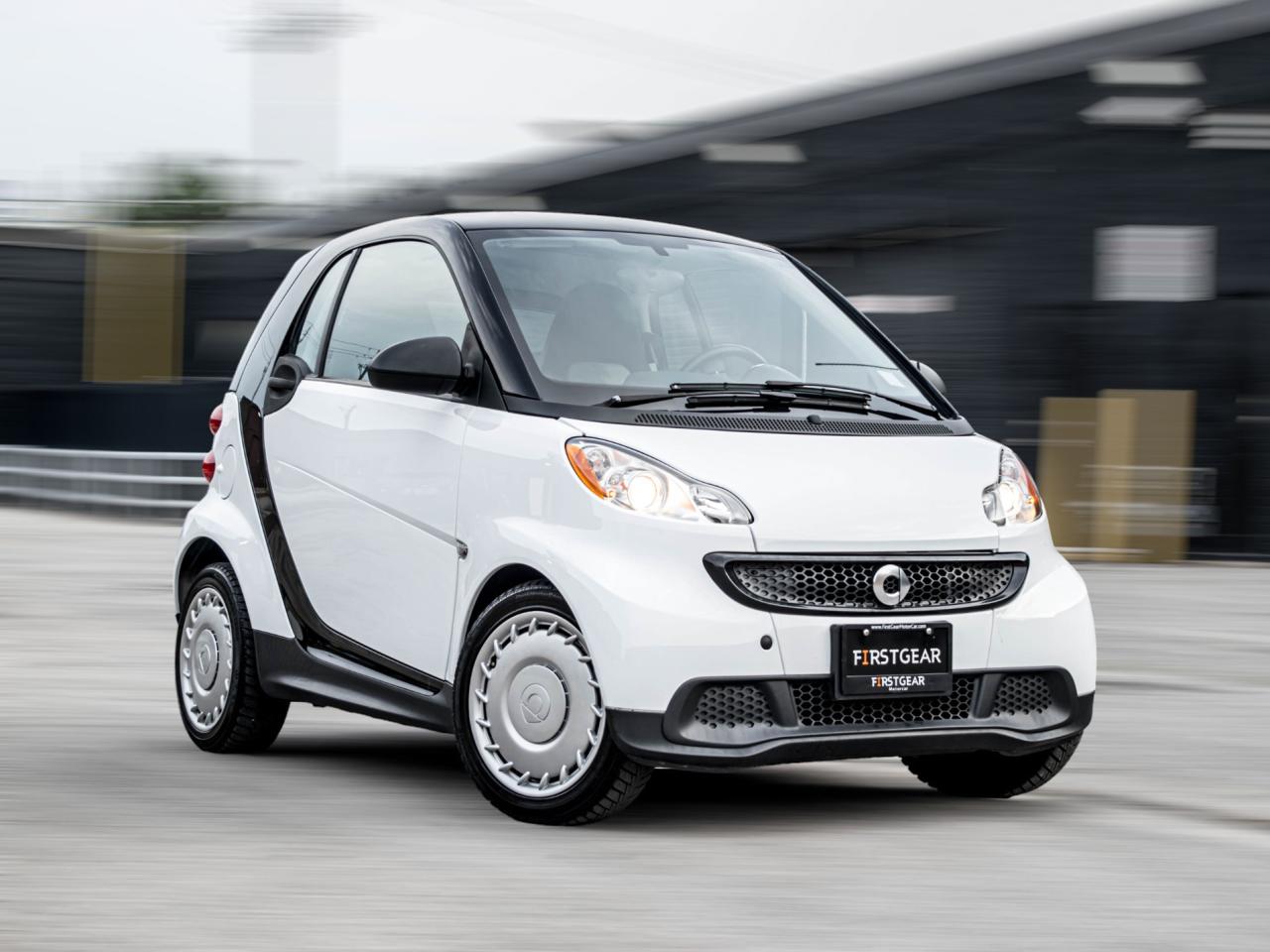 Used 2015 Smart fortwo passion|coupe|No Accident|Nav for sale in Toronto, ON