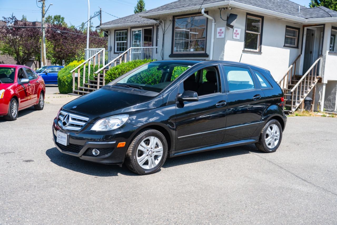 Used 2009 Mercedes-Benz B-Class Hatchback, Local, Leather, Sunroof, Alloys, Bluetooth! for sale in Surrey, BC