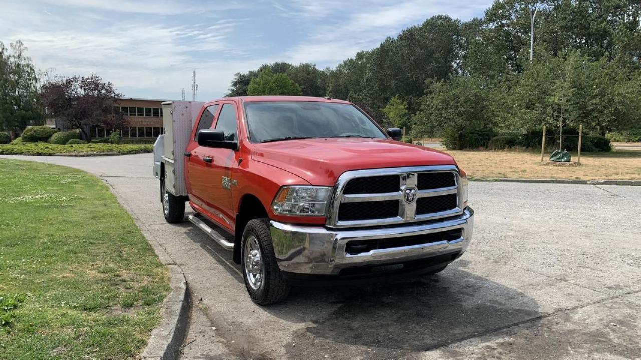 Used 2013 RAM 2500 Tradesman Crew Cab LWB 4WD for sale in Burnaby, BC