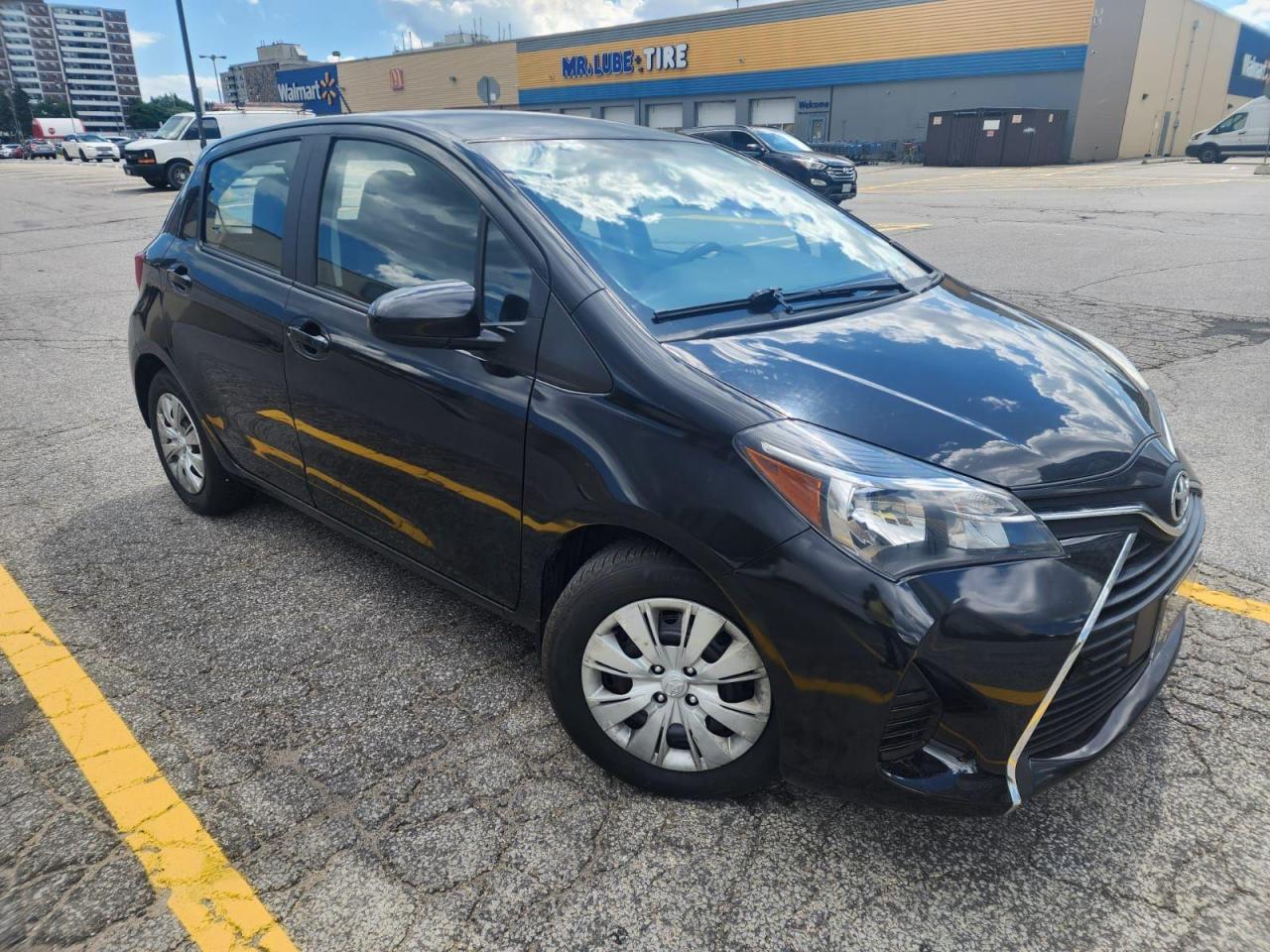2016 Toyota Yaris 5dr HB Auto LE - Photo #3