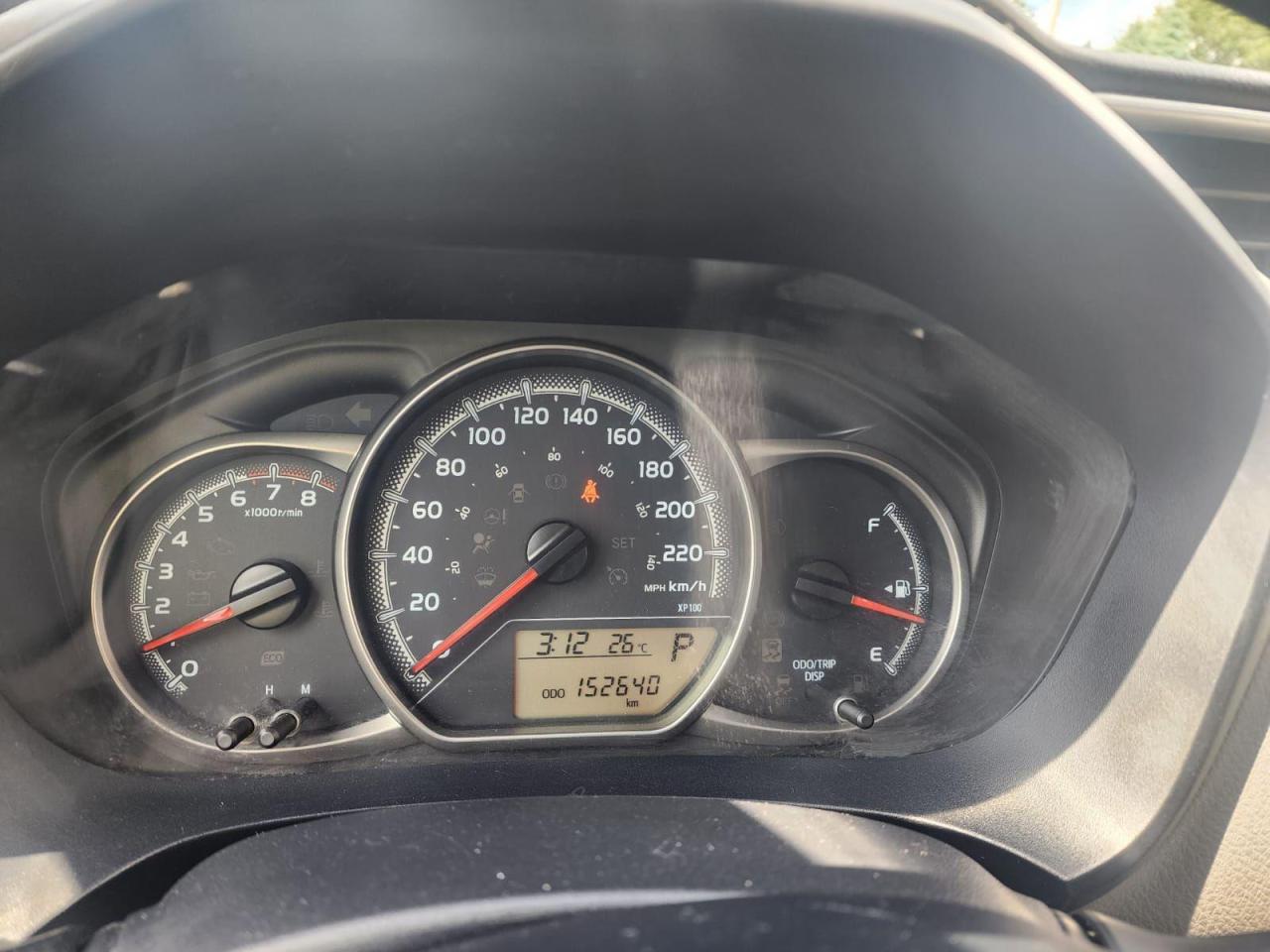 2016 Toyota Yaris 5dr HB Auto LE - Photo #12