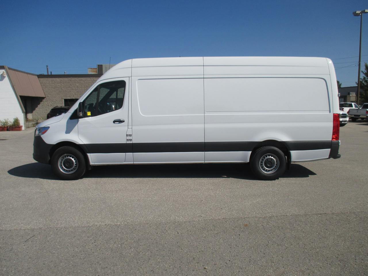 Used 2023 Mercedes-Benz Sprinter 2500 High Roof I4 Gas 170