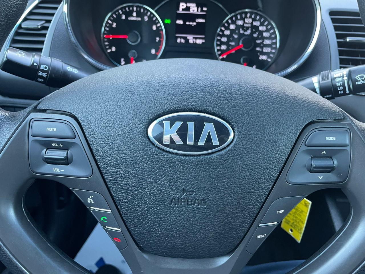 2018 Kia Forte AUTO NO ACCIDENT BLUETOOTH PW PL PM KEYLESS - Photo #9