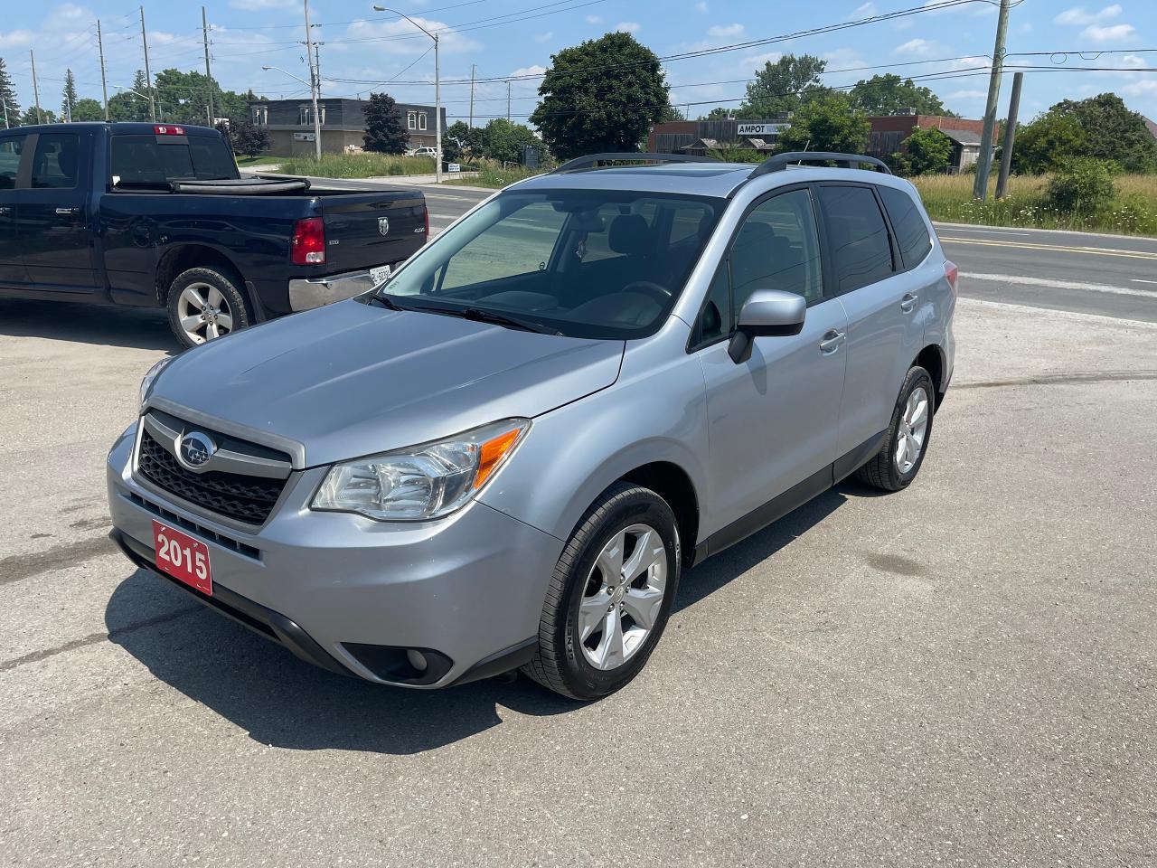 2015 Subaru Forester 2.5i Touring - Photo #2