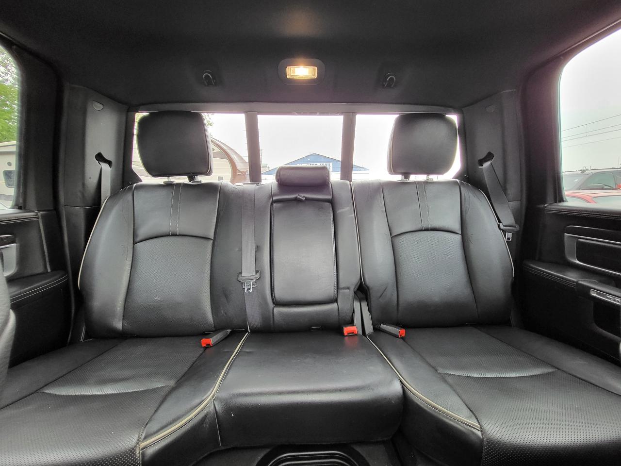 2016 RAM 1500 4WD CREW CAB LIMITED | ALL CREDIT ACCEPTED!! - Photo #17