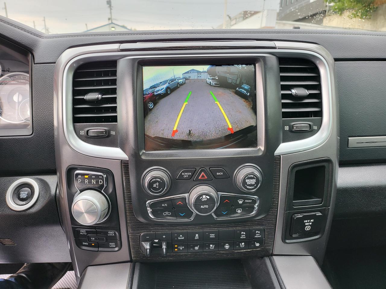2016 RAM 1500 4WD CREW CAB LIMITED | ALL CREDIT ACCEPTED!! - Photo #14