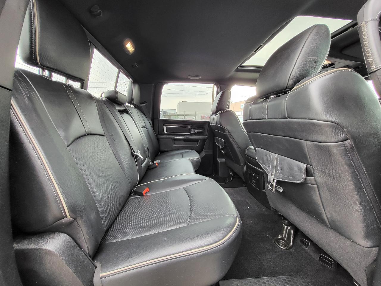 2016 RAM 1500 4WD CREW CAB LIMITED | ALL CREDIT ACCEPTED!! - Photo #16