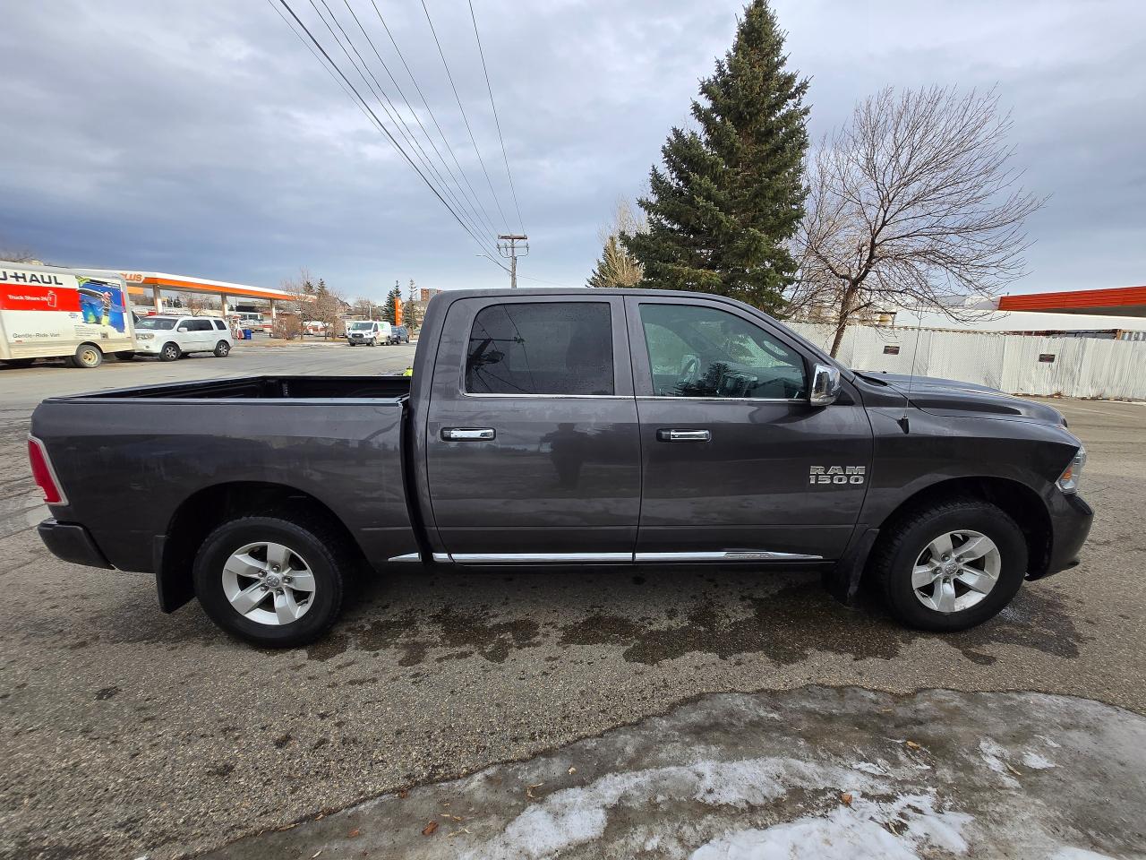 2016 RAM 1500 4WD CREW CAB LIMITED | ALL CREDIT ACCEPTED!! - Photo #8