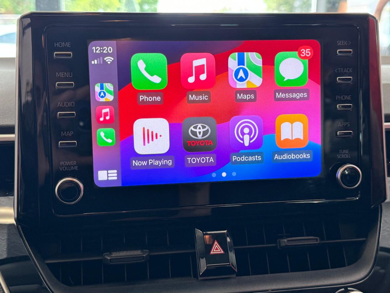 2020 Toyota Corolla LE Upgrade+BSM+Roof+Wireless Charger+CLEAN CARFAX - Photo #23