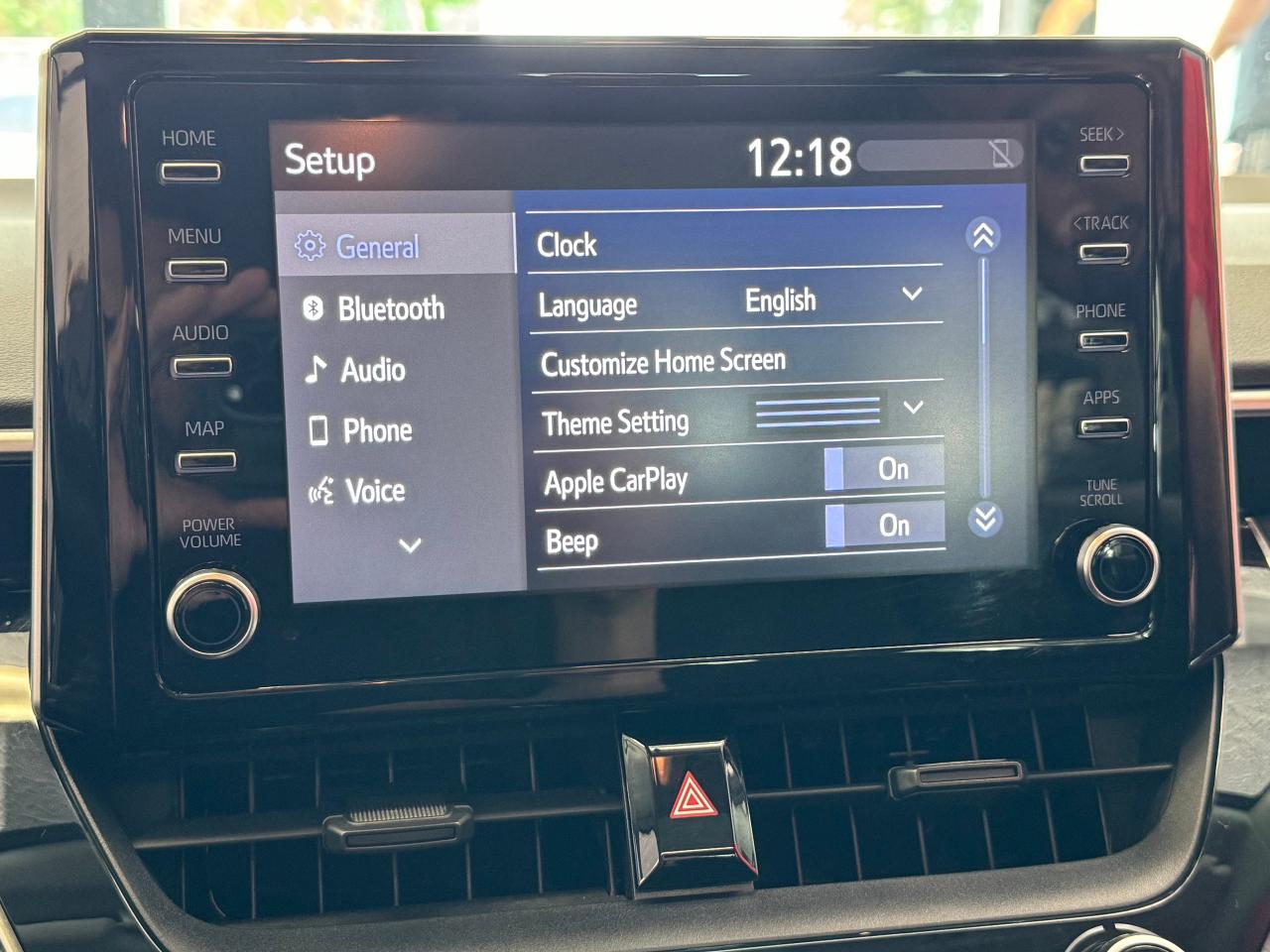 2020 Toyota Corolla LE Upgrade+BSM+Roof+Wireless Charger+CLEAN CARFAX - Photo #27