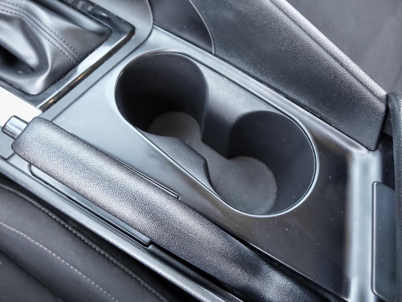 2022 Hyundai Elantra Preferred - Photo #16