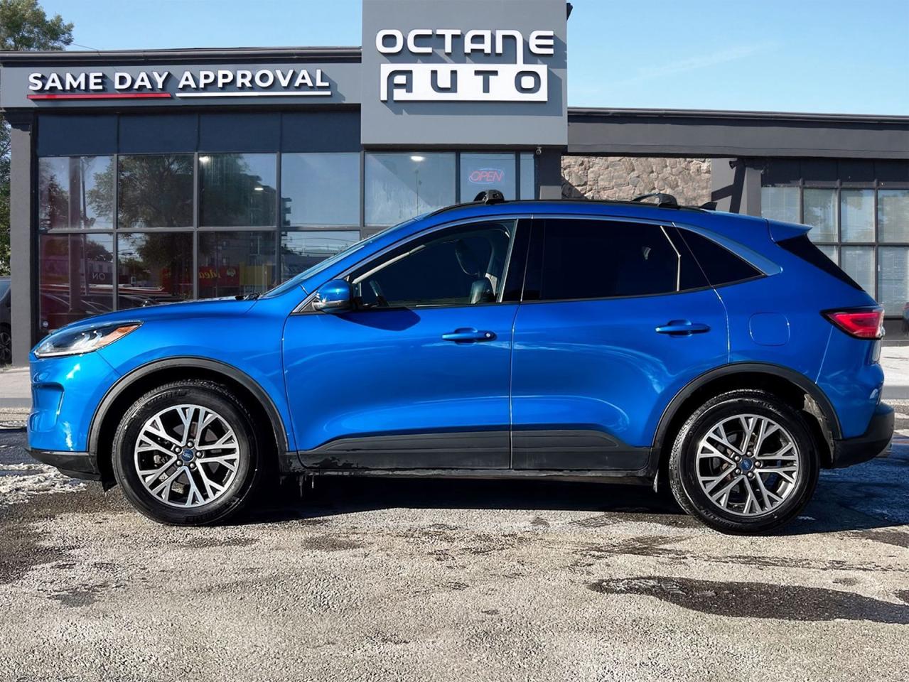 2020 Ford Escape SEL AWD - Photo #3