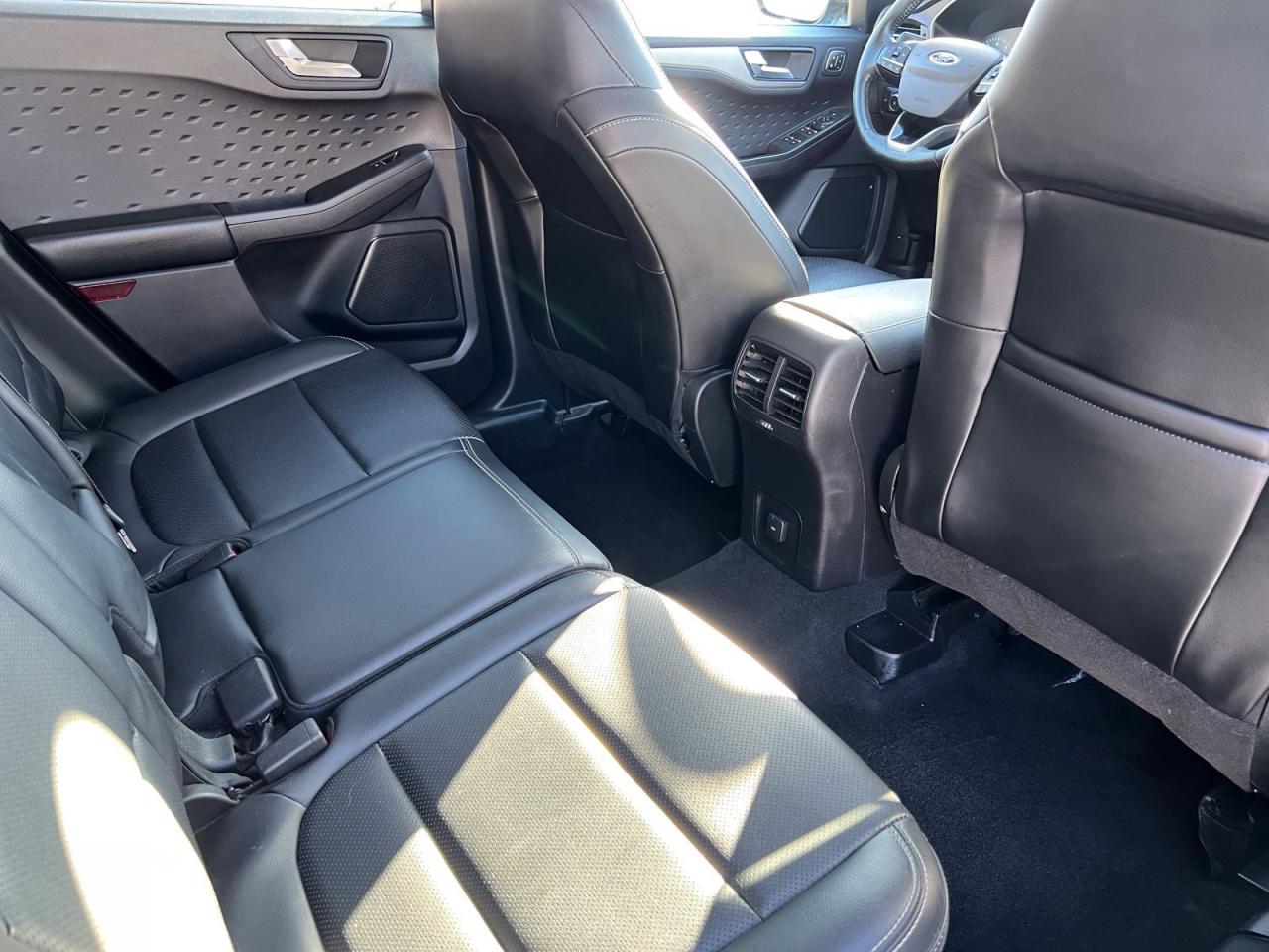 2020 Ford Escape SEL AWD - Photo #10