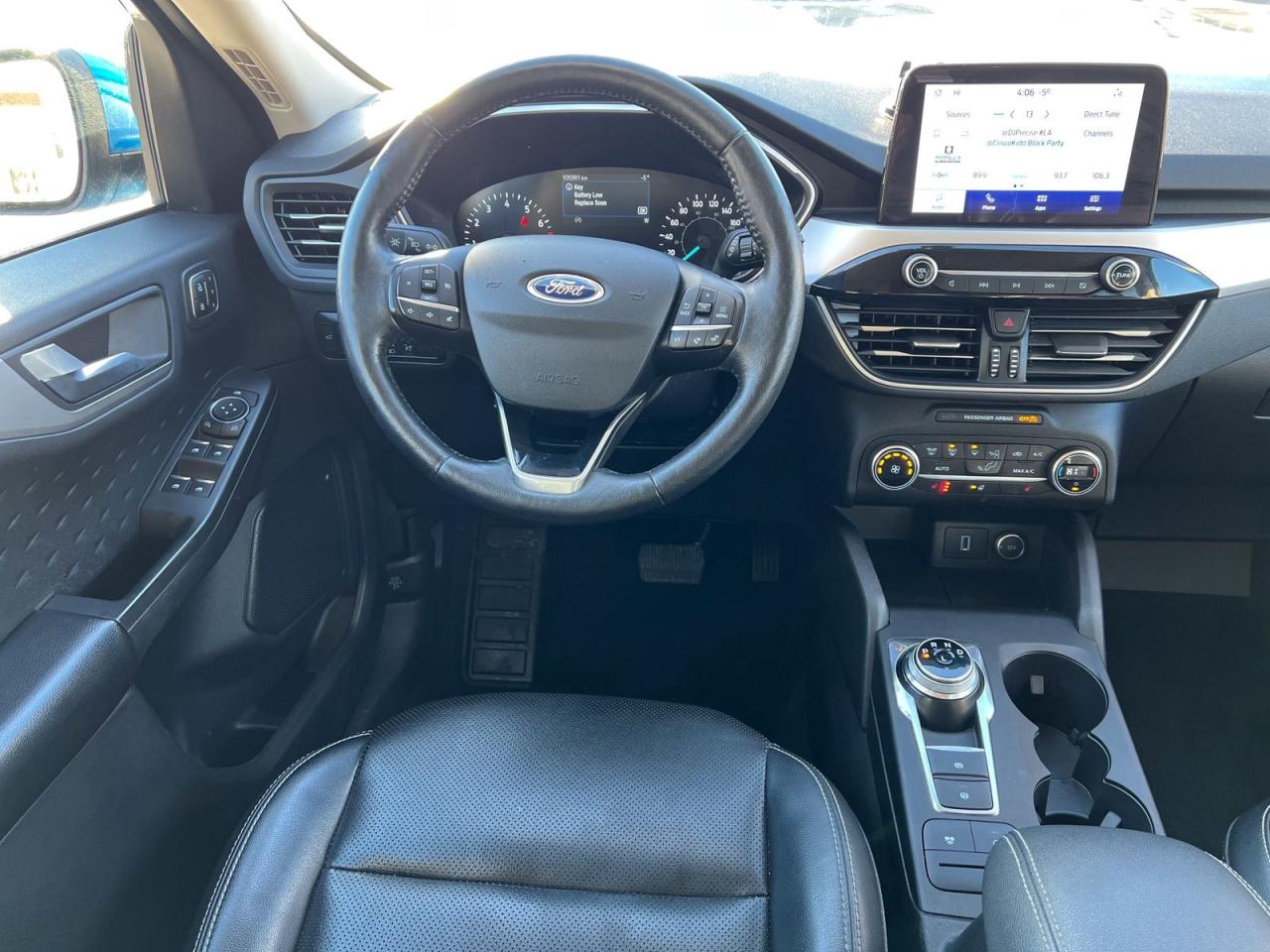 2020 Ford Escape SEL AWD - Photo #15