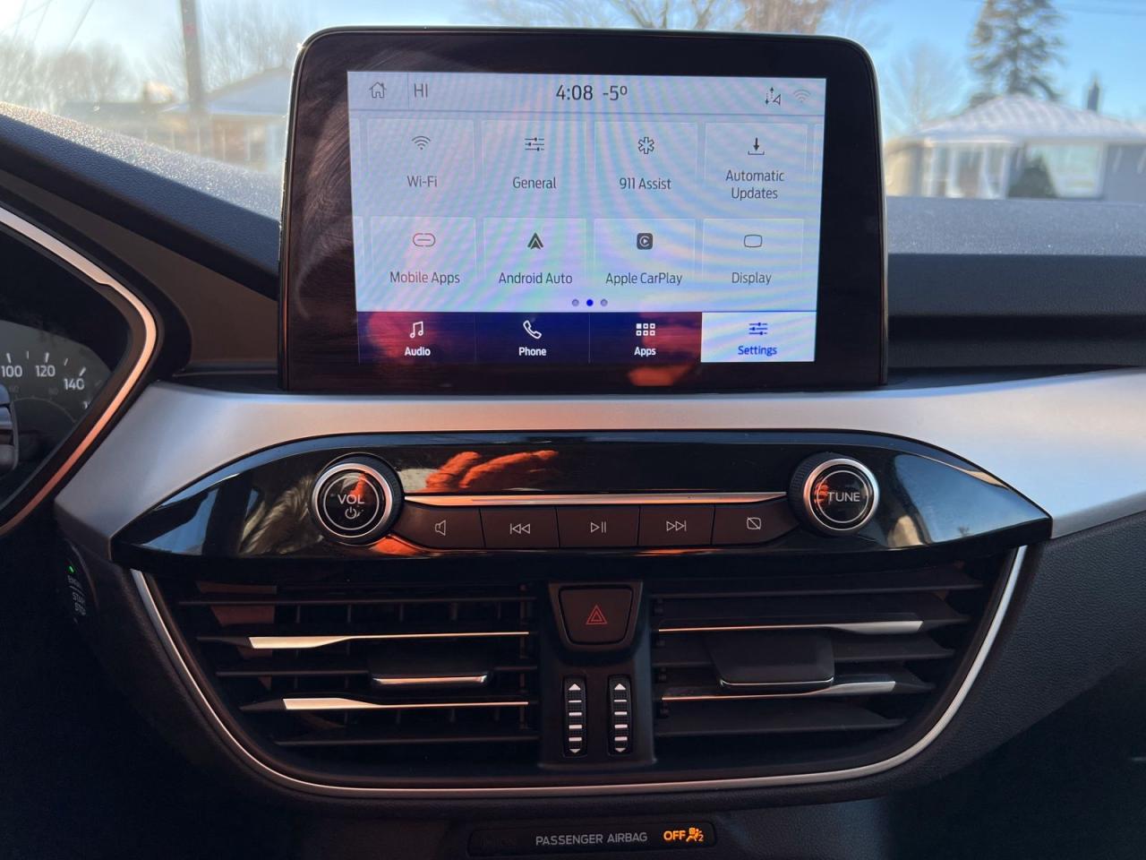 2020 Ford Escape SEL AWD - Photo #30