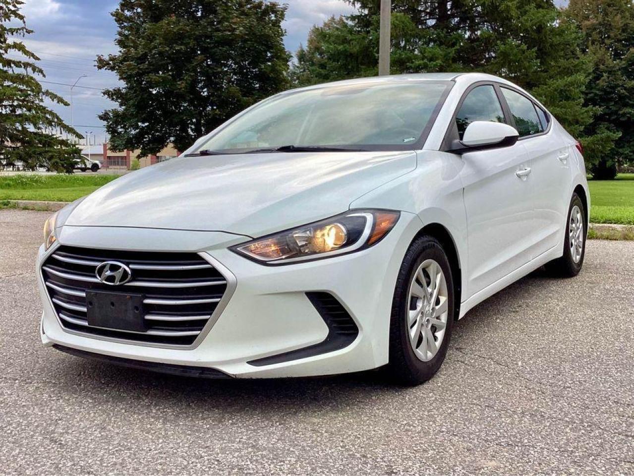 2017 Hyundai Elantra No Accidents - Safety Certified - Photo #12