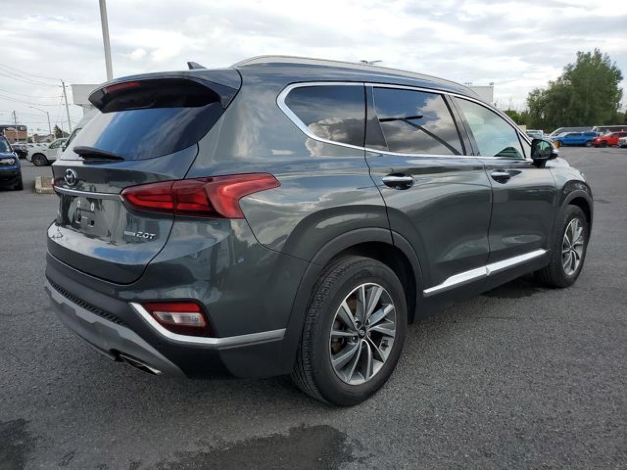 2019 Hyundai Santa Fe Luxury Photo4