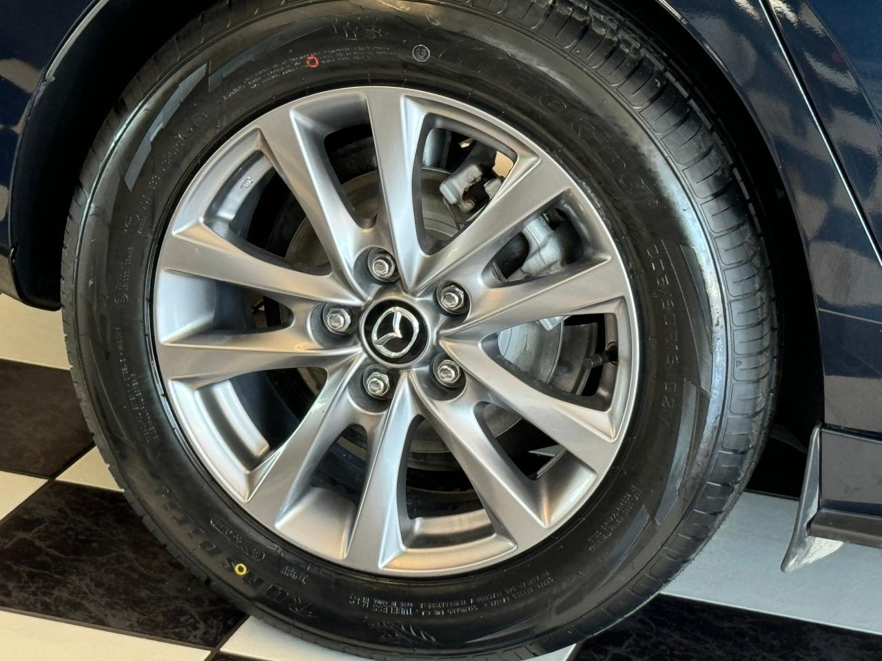 2021 Mazda MAZDA3 GS Sport+BSM+LKA+New Tires+Brakes+CLEAN CARFAX Photo113